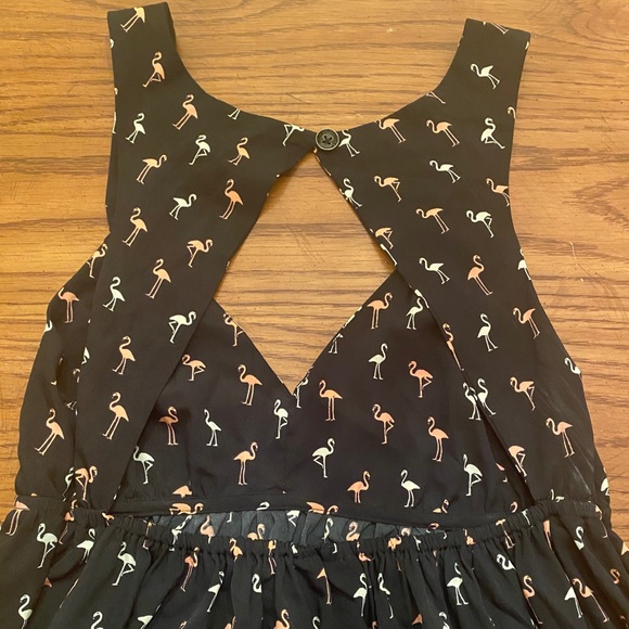 Sun dress with flamingo print. - Picture 4 of 4